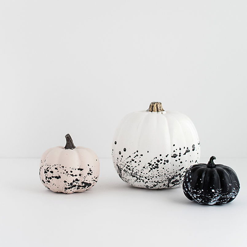 Load image into Gallery viewer, Garage Night: A DIY and Lettering Event (Painting Pumpkins)
